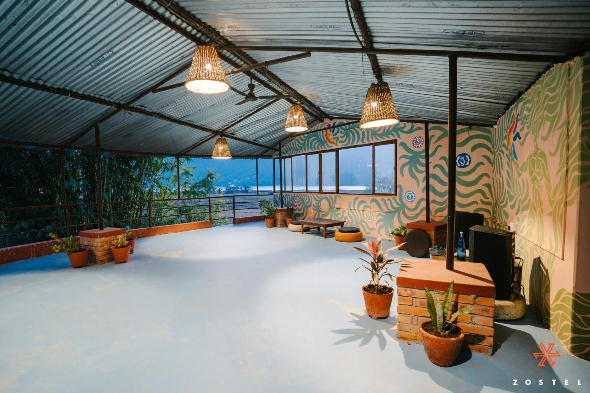Zostel Pokhara Hostel Εξωτερικό φωτογραφία